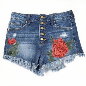 🎉B.O.G.O | No Boundaries Rose Denim Cut Off Shorts | 9  (EUC)